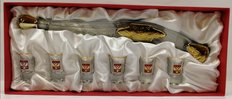 Набор для водки с револьвером «ДУЭЛЬ»